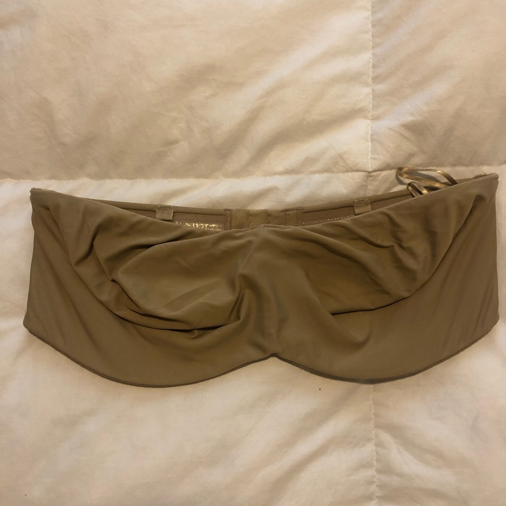 Strapless Bra 36DD.